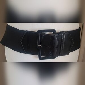 Black Womens Size Large Patent Leather Belt with Rectangular Buckle